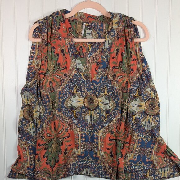 Free People Sleeveless V-Neck Swing Top Aztec Pattern M - Picture 2 of 9